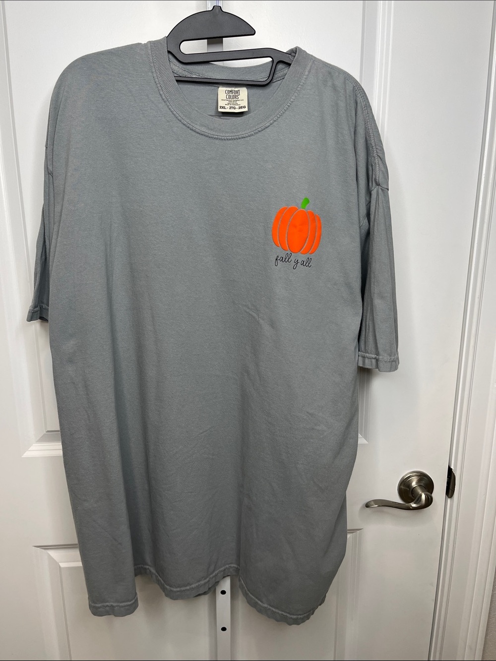 Comfort Colors Gray Tee with Orange Pumpkin Accent Fall Y’all Men’s XXL Unisex